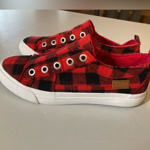 Blowfish Red Buffalo Plaid slide on shoes women size 7.5
